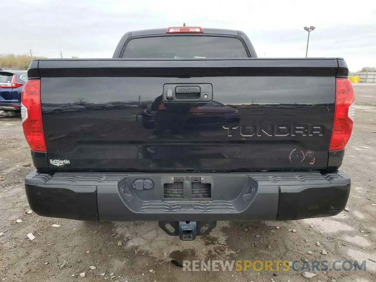 6 Photograph of a damaged car 5TFDY5F17MX007449 TOYOTA TUNDRA 2021