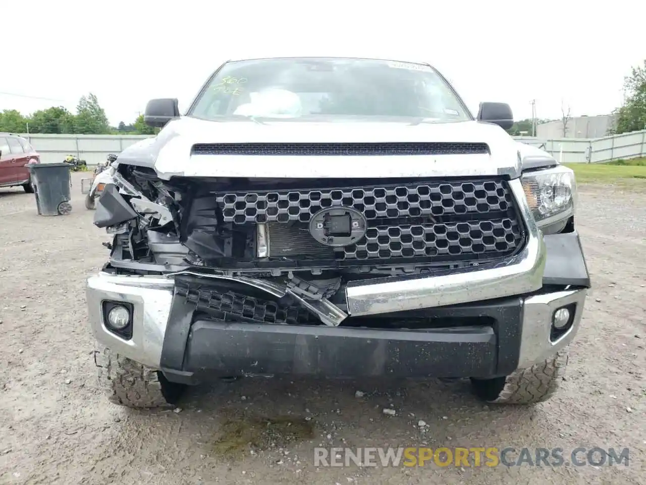 9 Photograph of a damaged car 5TFDY5F17MX042508 TOYOTA TUNDRA 2021