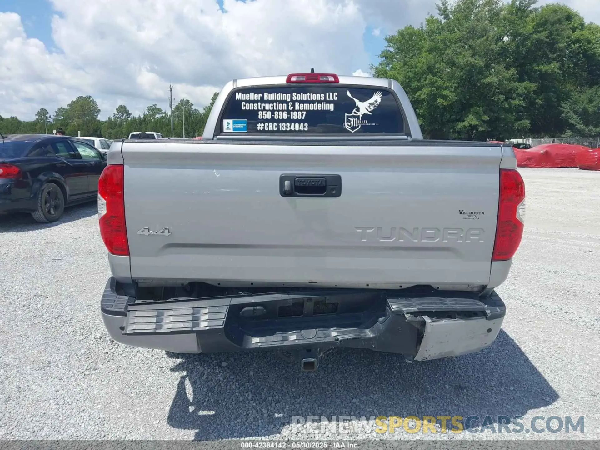 16 Photograph of a damaged car 5TFDY5F17MX047532 TOYOTA TUNDRA 2021