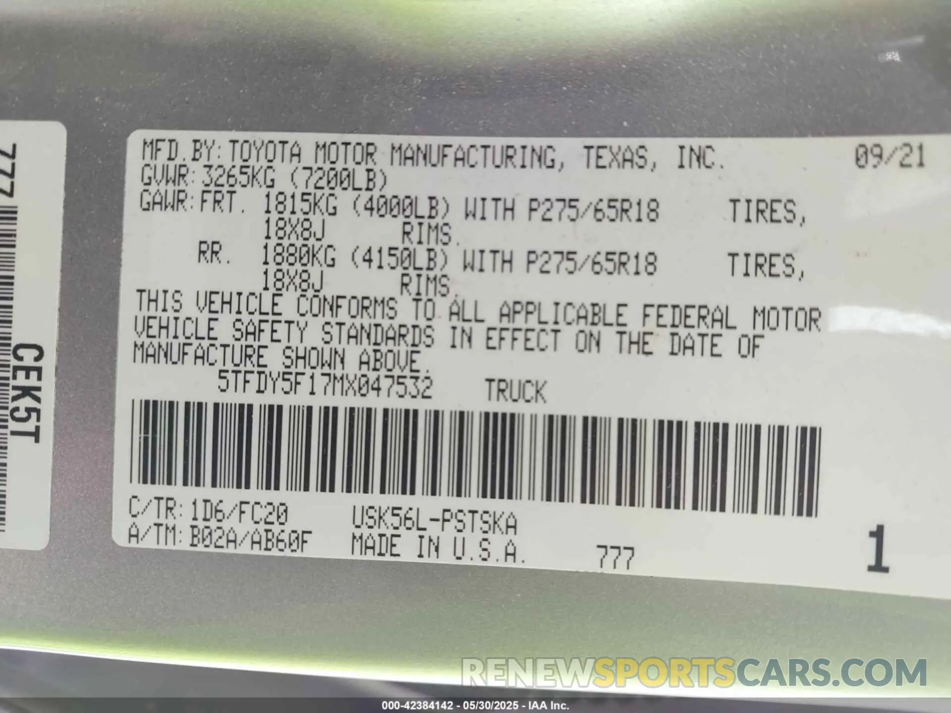 9 Photograph of a damaged car 5TFDY5F17MX047532 TOYOTA TUNDRA 2021