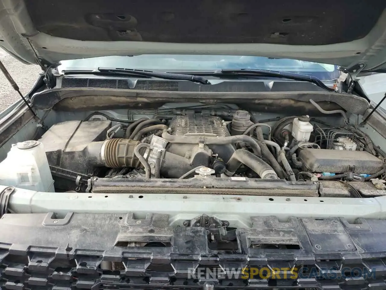 11 Photograph of a damaged car 5TFDY5F17MX978306 TOYOTA TUNDRA 2021