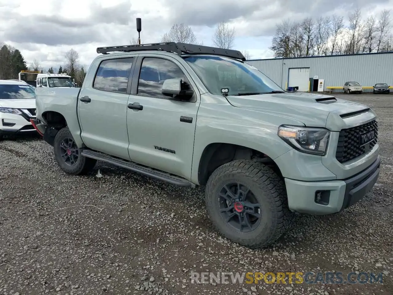 4 Photograph of a damaged car 5TFDY5F17MX978306 TOYOTA TUNDRA 2021