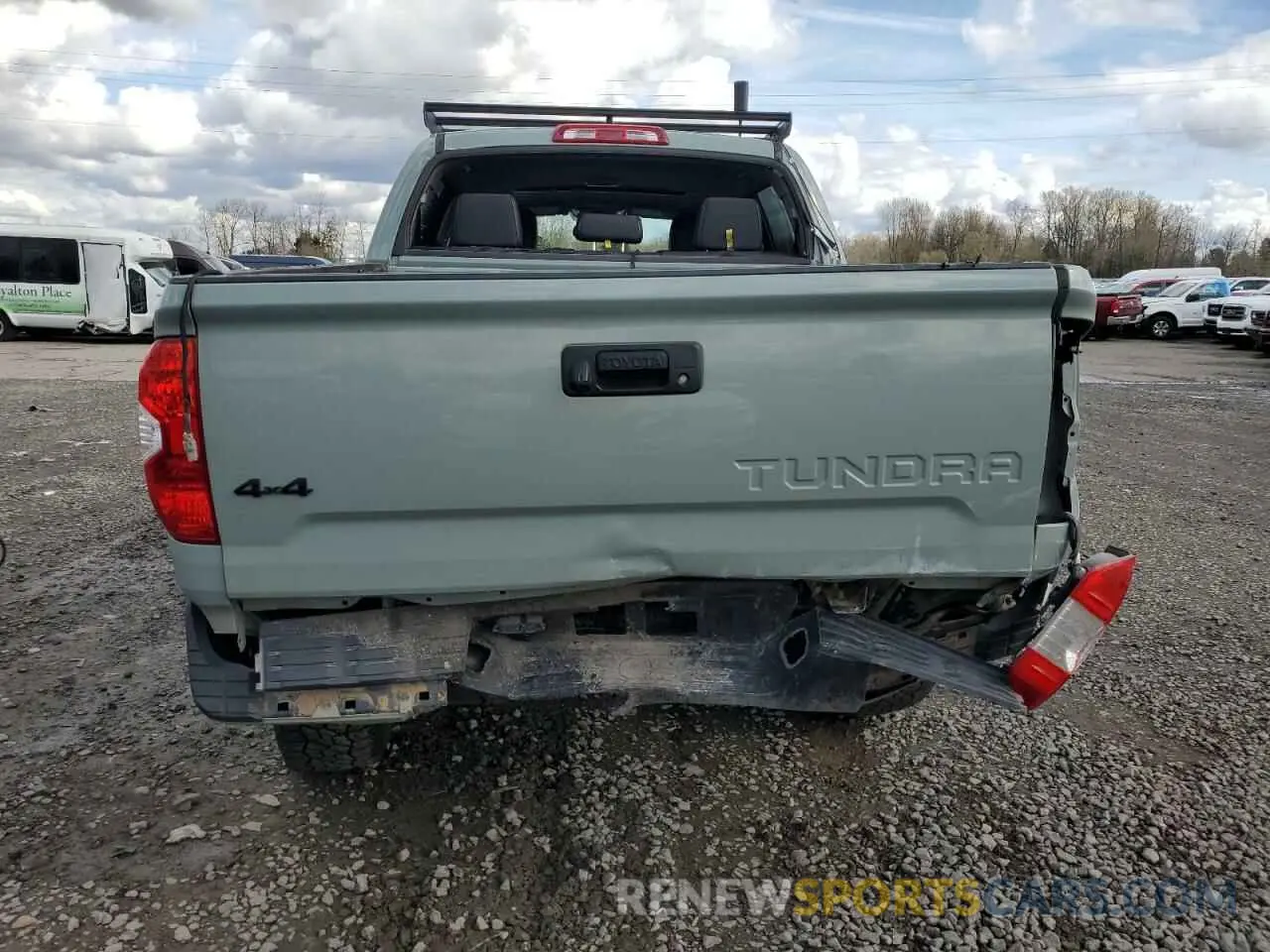 6 Photograph of a damaged car 5TFDY5F17MX978306 TOYOTA TUNDRA 2021
