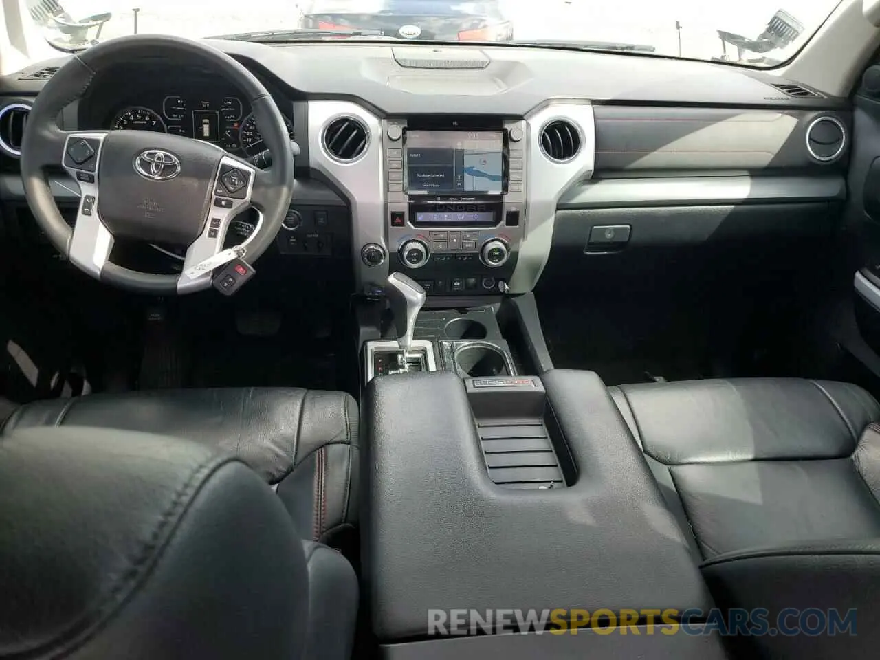 8 Photograph of a damaged car 5TFDY5F17MX978306 TOYOTA TUNDRA 2021
