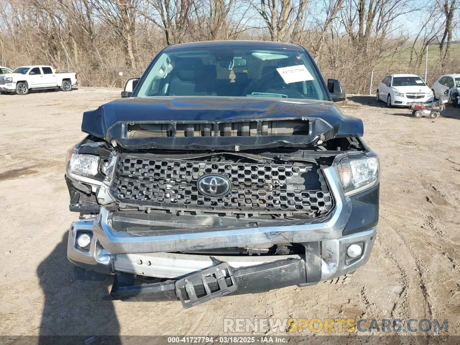 12 Photograph of a damaged car 5TFDY5F18MX005094 TOYOTA TUNDRA 2021