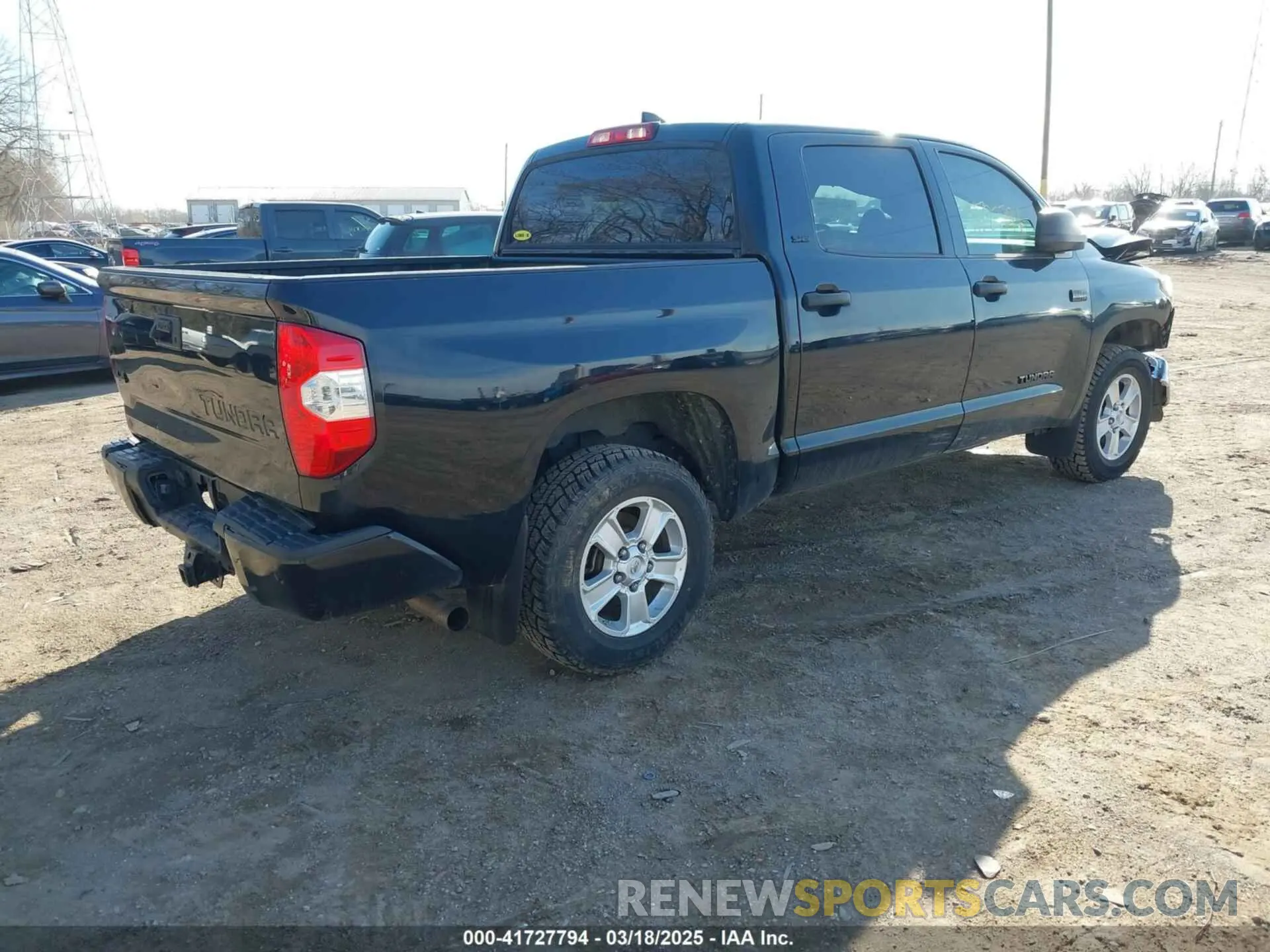 4 Photograph of a damaged car 5TFDY5F18MX005094 TOYOTA TUNDRA 2021