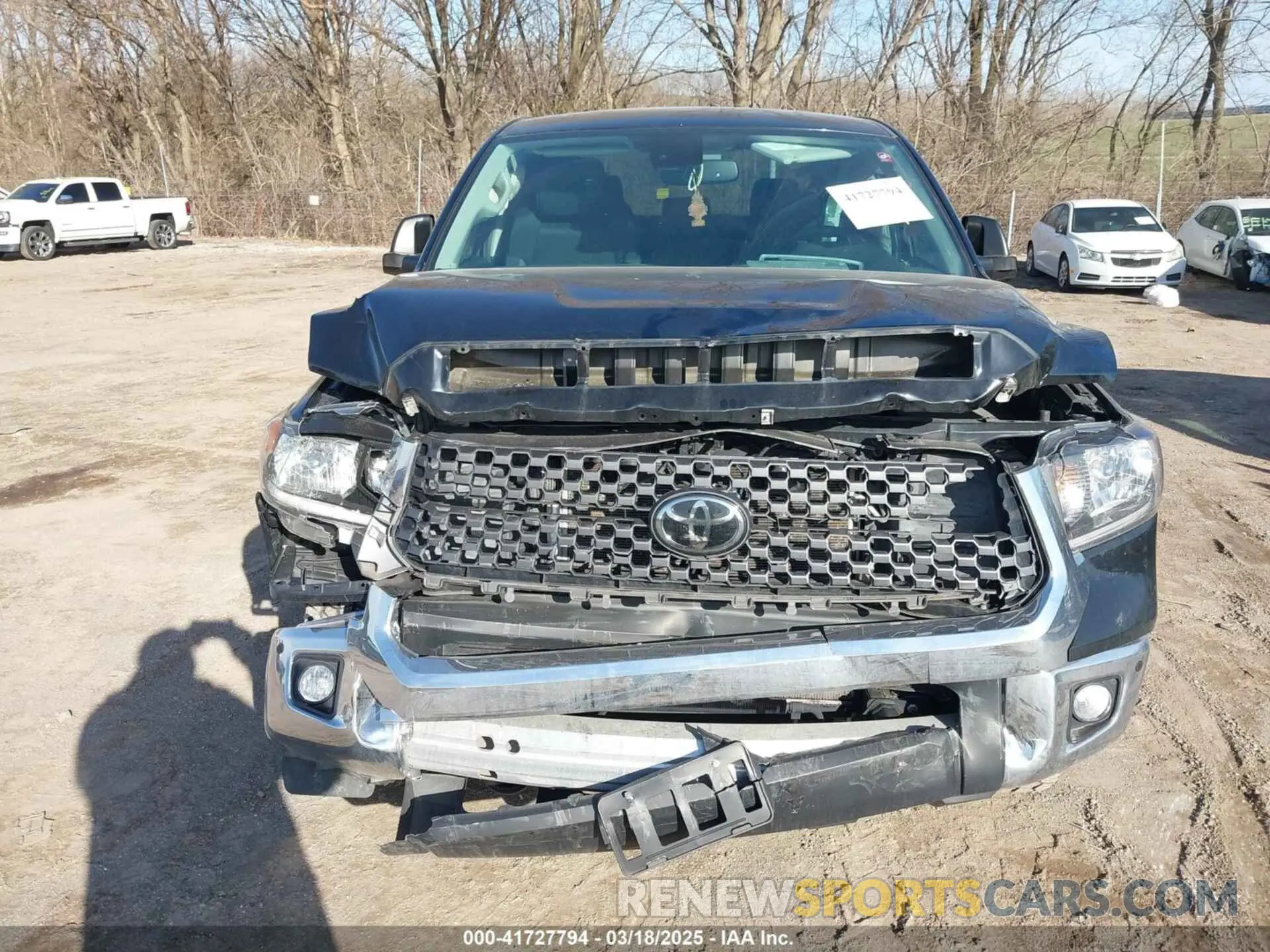 6 Photograph of a damaged car 5TFDY5F18MX005094 TOYOTA TUNDRA 2021