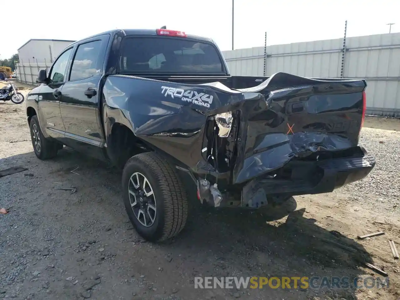 3 Photograph of a damaged car 5TFDY5F18MX022056 TOYOTA TUNDRA 2021