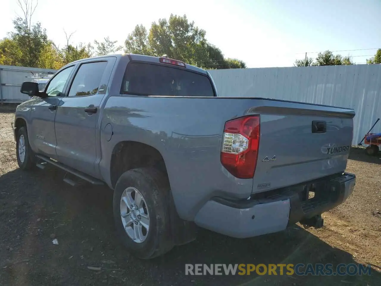 3 Photograph of a damaged car 5TFDY5F18MX978346 TOYOTA TUNDRA 2021