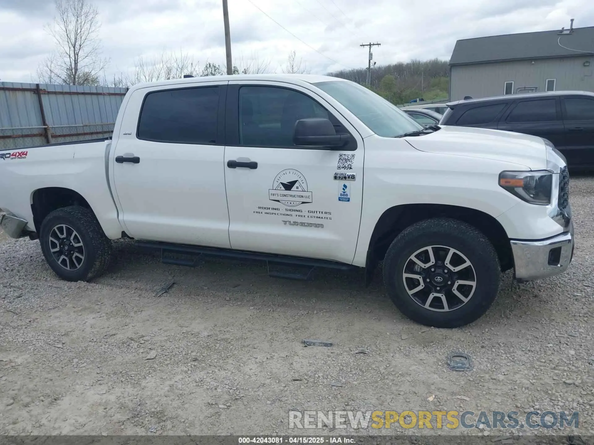 13 Photograph of a damaged car 5TFDY5F19MX037861 TOYOTA TUNDRA 2021