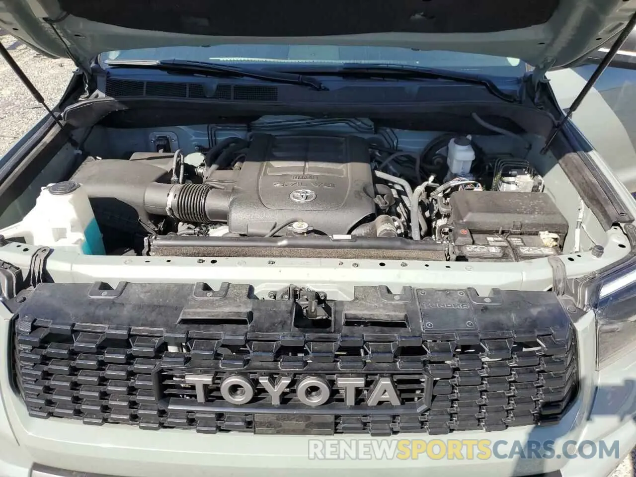 11 Photograph of a damaged car 5TFDY5F19MX963094 TOYOTA TUNDRA 2021