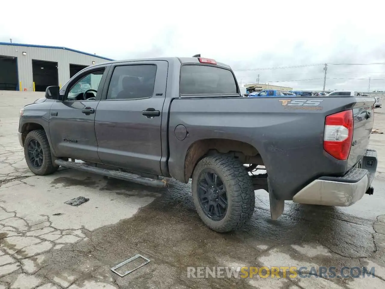 2 Photograph of a damaged car 5TFDY5F19MX968506 TOYOTA TUNDRA 2021