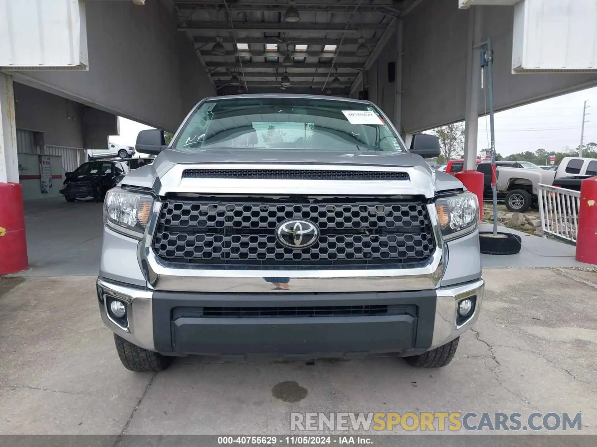 12 Photograph of a damaged car 5TFDY5F1XMX018848 TOYOTA TUNDRA 2021