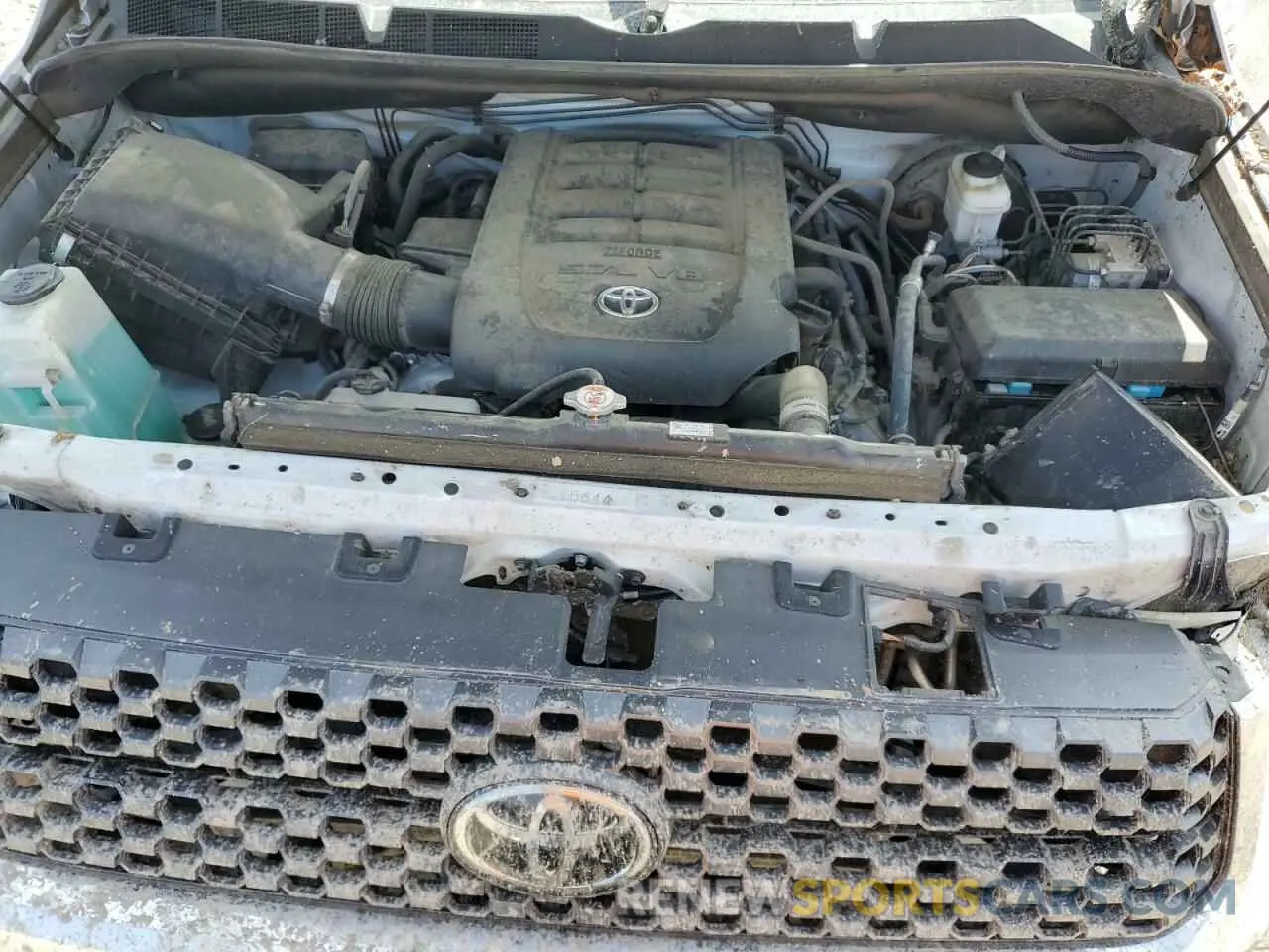 12 Photograph of a damaged car 5TFDY5F1XMX026464 TOYOTA TUNDRA 2021
