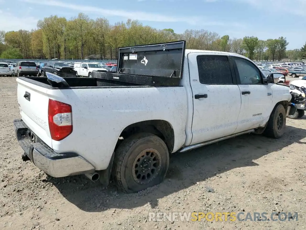3 Photograph of a damaged car 5TFDY5F1XMX026464 TOYOTA TUNDRA 2021