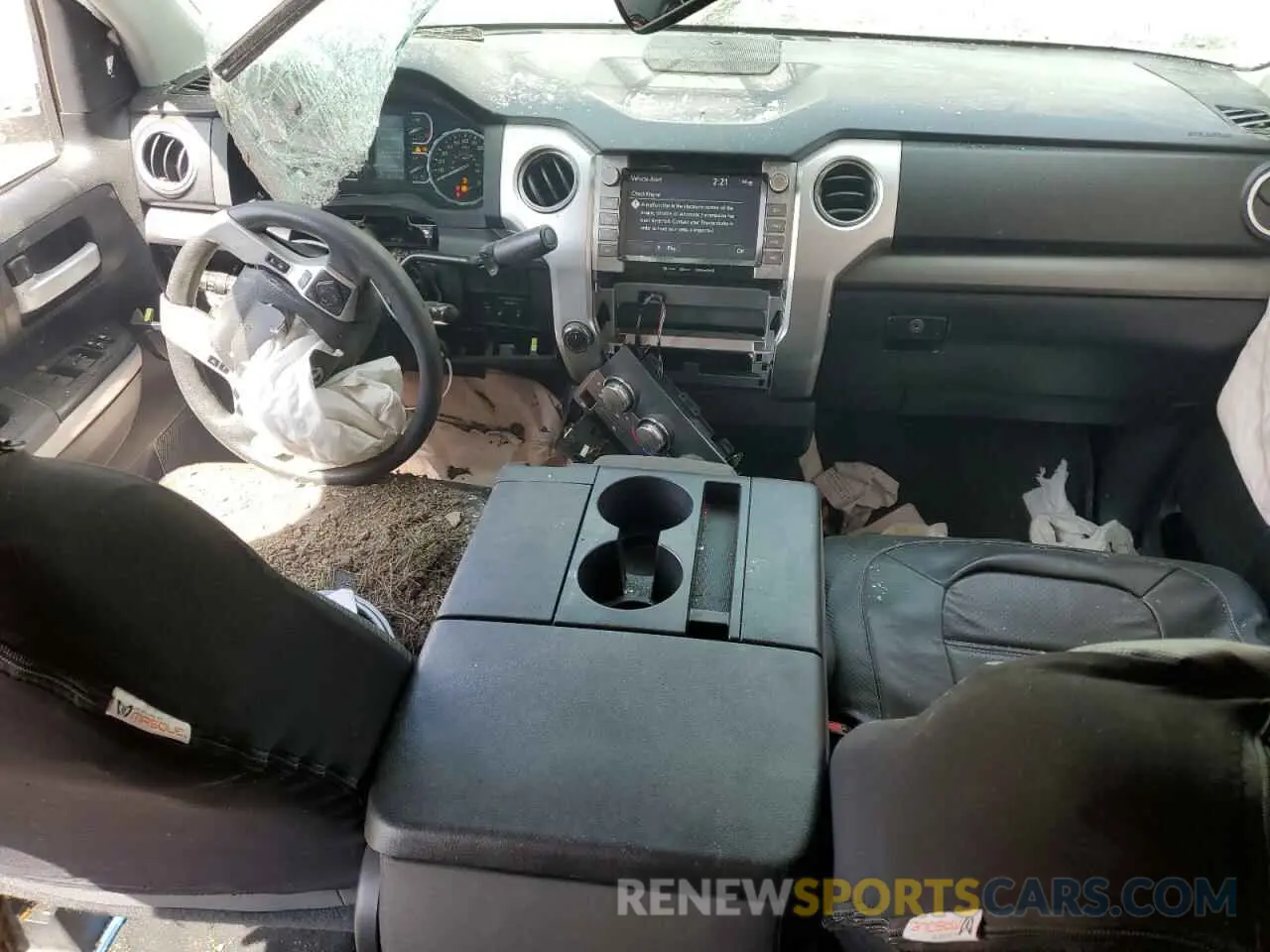 8 Photograph of a damaged car 5TFDY5F1XMX026464 TOYOTA TUNDRA 2021