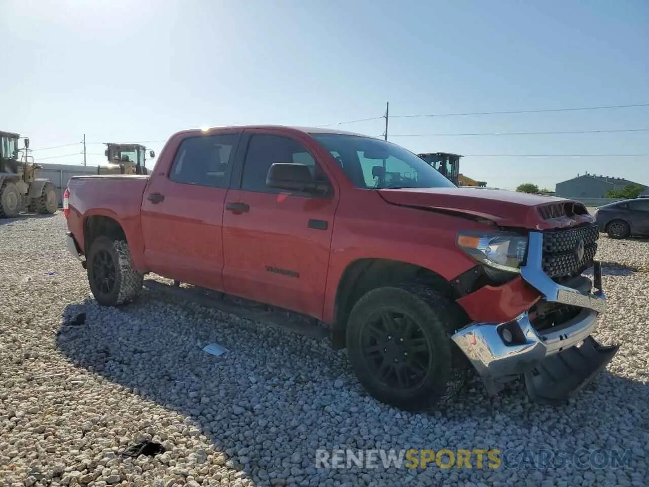 4 Photograph of a damaged car 5TFDY5F1XMX034001 TOYOTA TUNDRA 2021