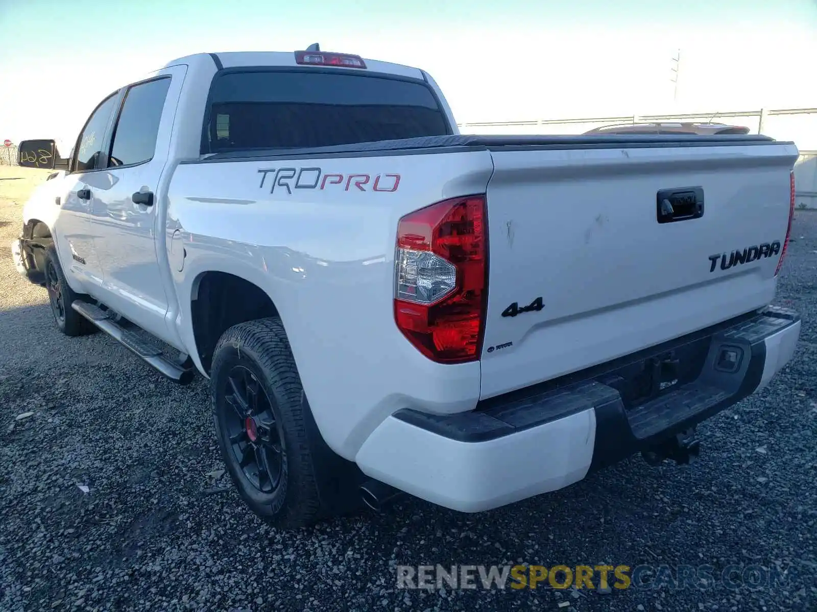 3 Photograph of a damaged car 5TFDY5F1XMX962617 TOYOTA TUNDRA 2021