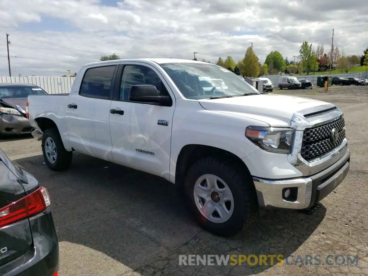 4 Photograph of a damaged car 5TFEY5F10MX292435 TOYOTA TUNDRA 2021