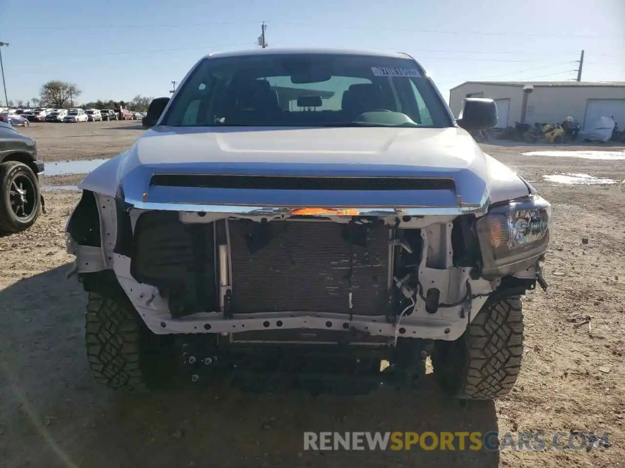 5 Photograph of a damaged car 5TFEY5F10MX296680 TOYOTA TUNDRA 2021