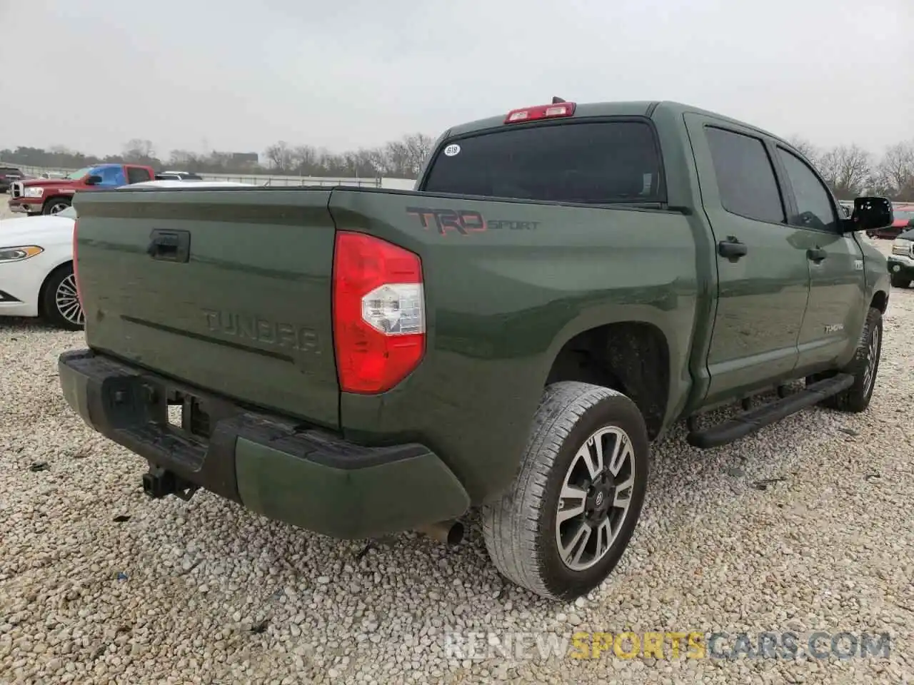 4 Photograph of a damaged car 5TFEY5F11MX274722 TOYOTA TUNDRA 2021