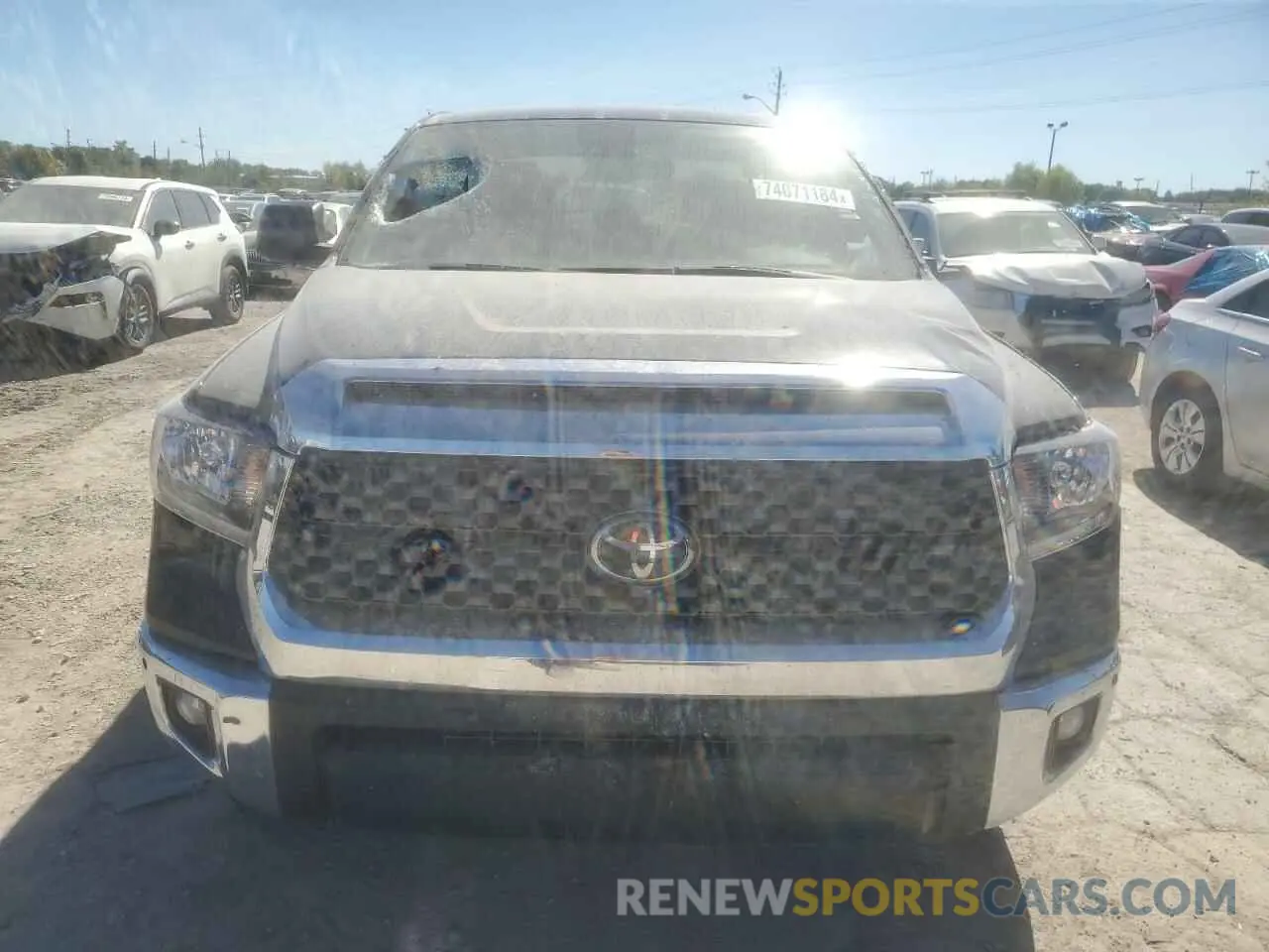5 Photograph of a damaged car 5TFEY5F11MX279824 TOYOTA TUNDRA 2021