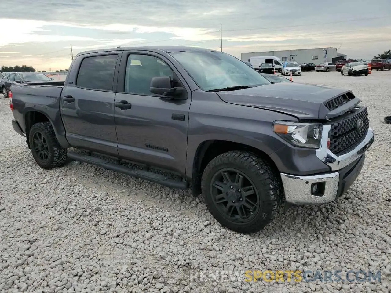 4 Photograph of a damaged car 5TFEY5F12MX299161 TOYOTA TUNDRA 2021