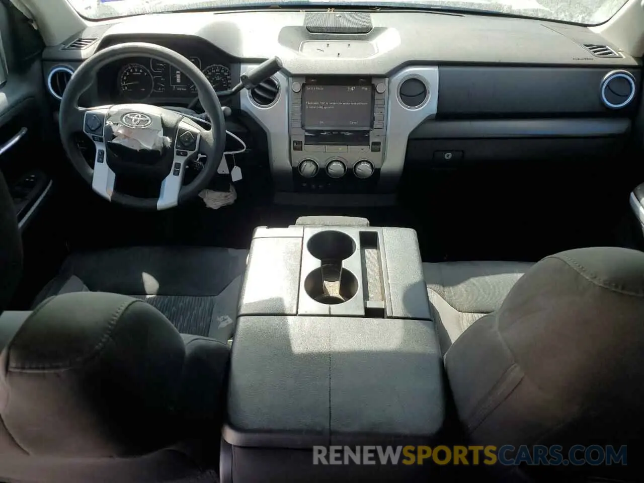 8 Photograph of a damaged car 5TFEY5F13MX273068 TOYOTA TUNDRA 2021