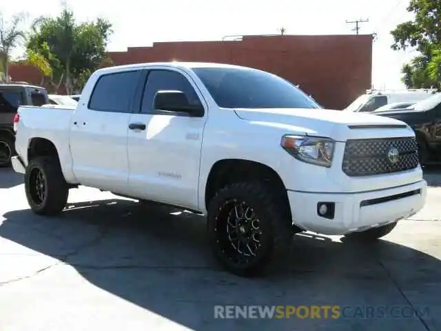 1 Photograph of a damaged car 5TFEY5F13MX275385 TOYOTA TUNDRA 2021