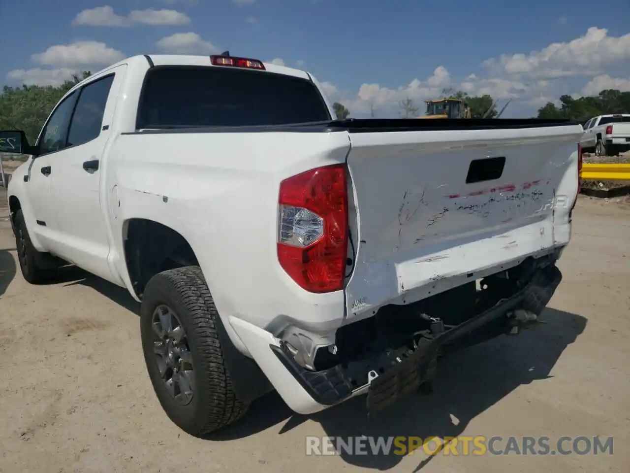 9 Photograph of a damaged car 5TFEY5F14MX277016 TOYOTA TUNDRA 2021