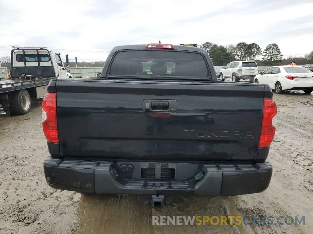 6 Photograph of a damaged car 5TFEY5F15MX298988 TOYOTA TUNDRA 2021