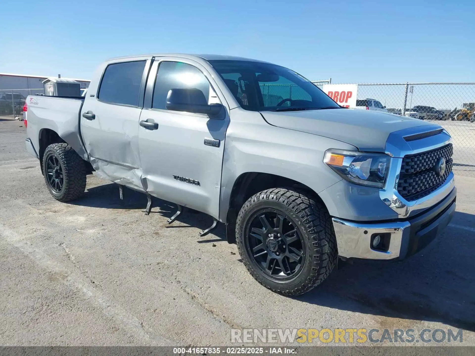 1 Photograph of a damaged car 5TFEY5F16MX288776 TOYOTA TUNDRA 2021