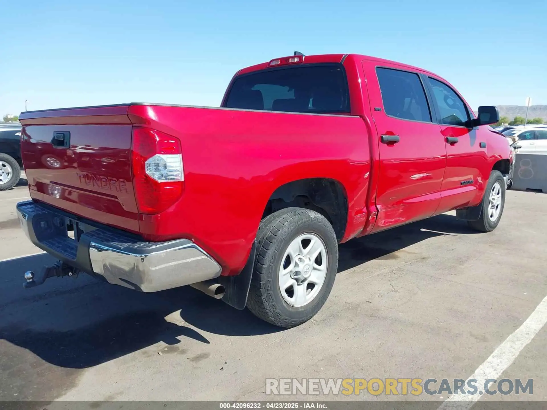 4 Photograph of a damaged car 5TFEY5F16MX291063 TOYOTA TUNDRA 2021