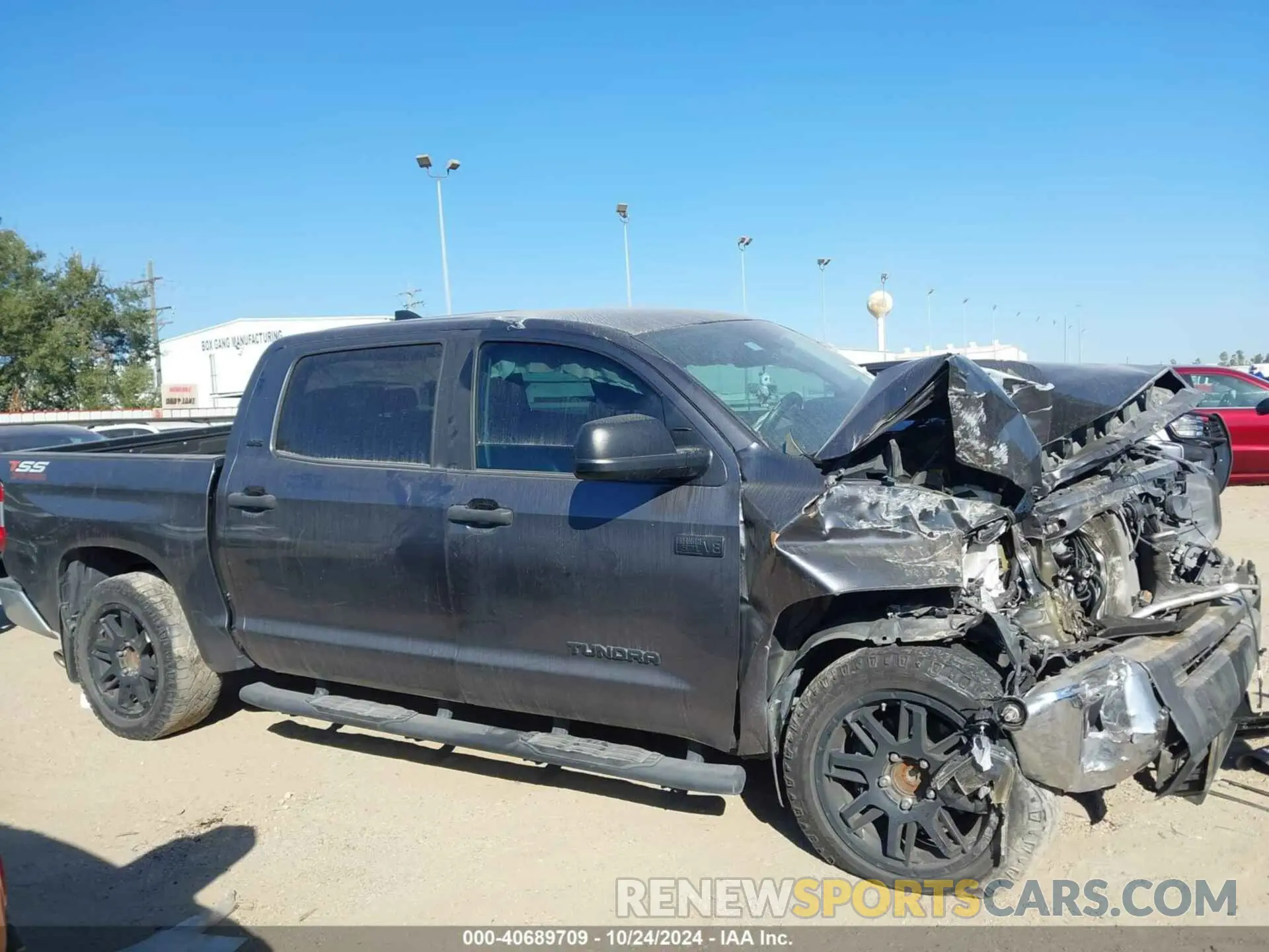 13 Photograph of a damaged car 5TFEY5F18MX273146 TOYOTA TUNDRA 2021