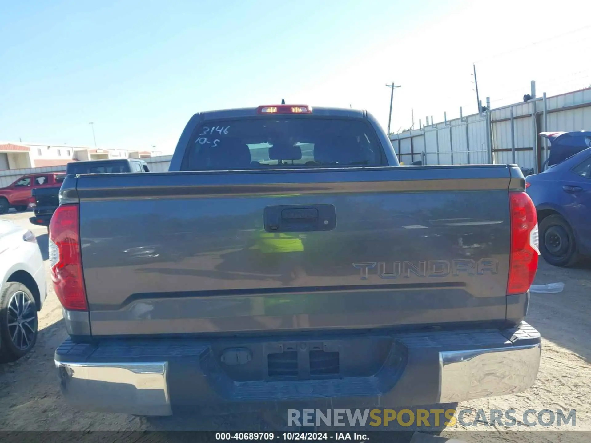 16 Photograph of a damaged car 5TFEY5F18MX273146 TOYOTA TUNDRA 2021