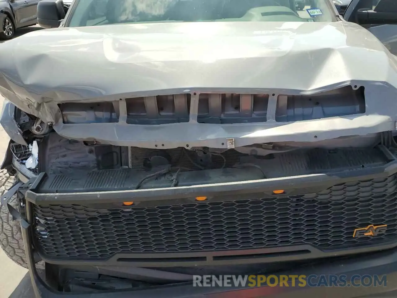 11 Photograph of a damaged car 5TFEY5F18MX283594 TOYOTA TUNDRA 2021