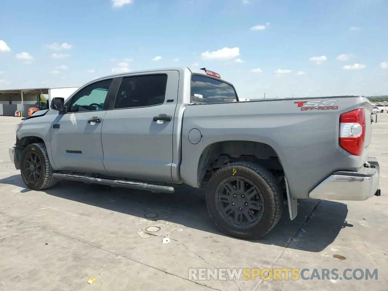 2 Photograph of a damaged car 5TFEY5F18MX283594 TOYOTA TUNDRA 2021