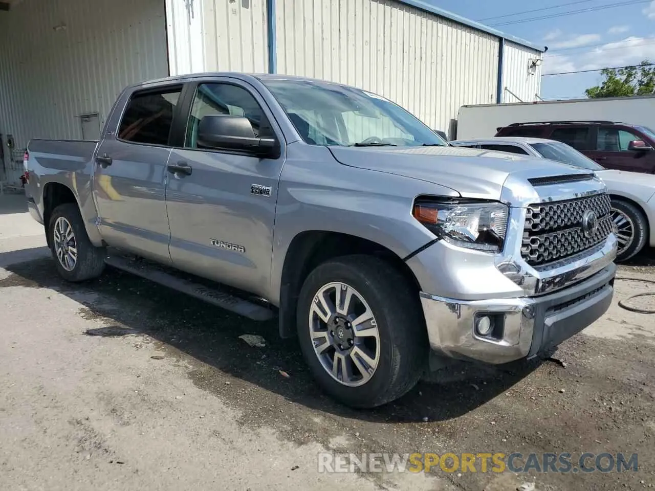 4 Photograph of a damaged car 5TFEY5F18MX286334 TOYOTA TUNDRA 2021