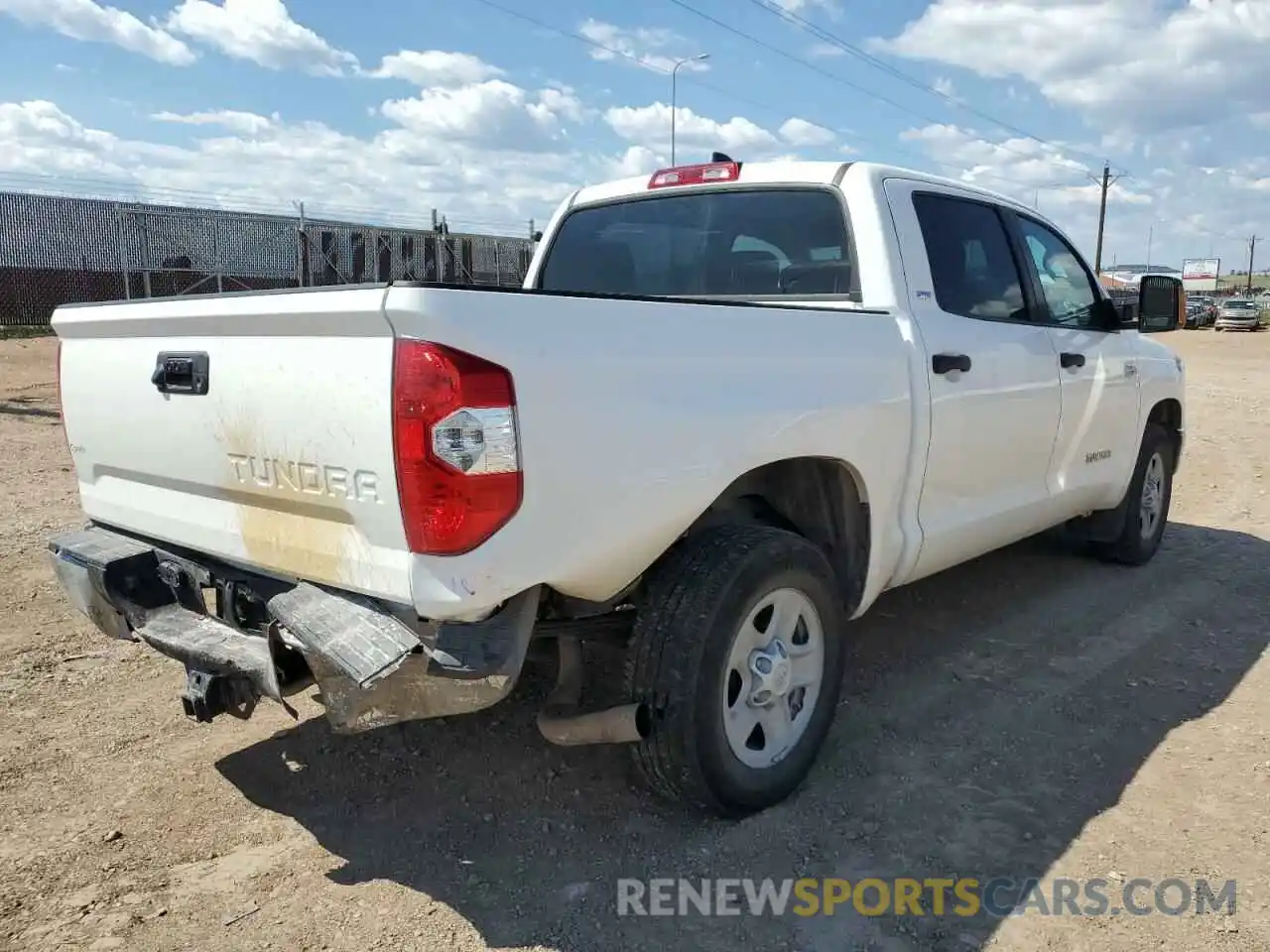 4 Photograph of a damaged car 5TFEY5F18MX290884 TOYOTA TUNDRA 2021