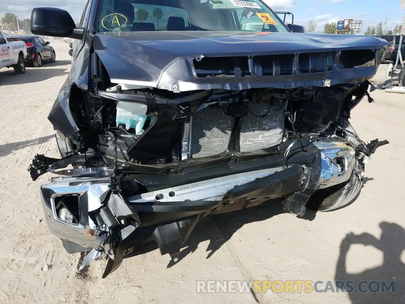 9 Photograph of a damaged car 5TFEY5F19MX276010 TOYOTA TUNDRA 2021