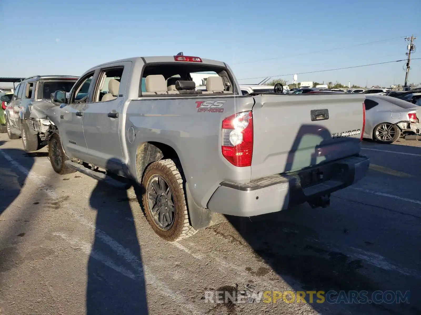 3 Photograph of a damaged car 5TFEY5F19MX281417 TOYOTA TUNDRA 2021