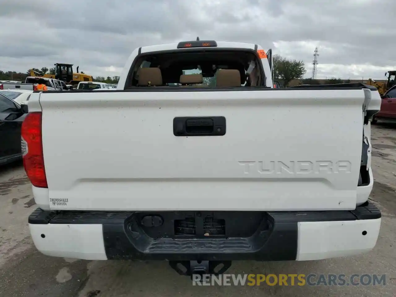 6 Photograph of a damaged car 5TFEY5F19MX286259 TOYOTA TUNDRA 2021