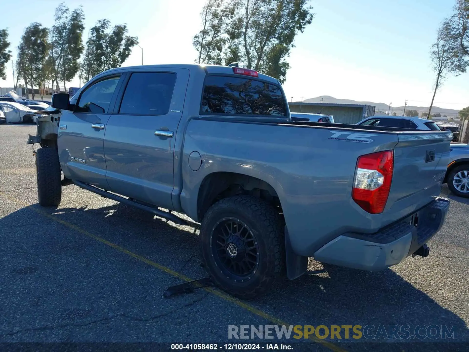 3 Photograph of a damaged car 5TFFY5F14MX287937 TOYOTA TUNDRA 2021