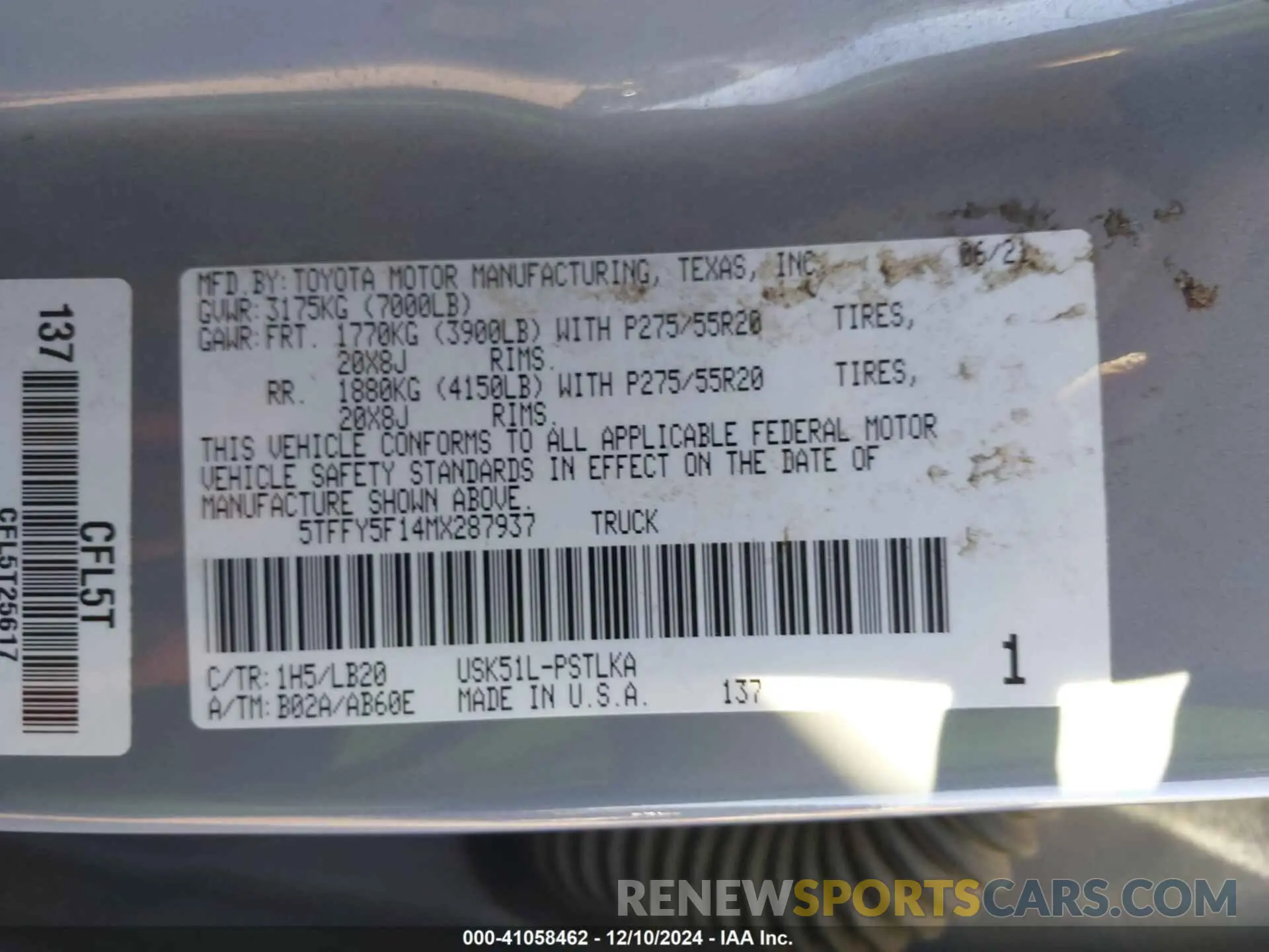 9 Photograph of a damaged car 5TFFY5F14MX287937 TOYOTA TUNDRA 2021