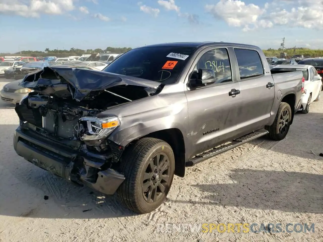 1 Photograph of a damaged car 5TFFY5F15MX281354 TOYOTA TUNDRA 2021