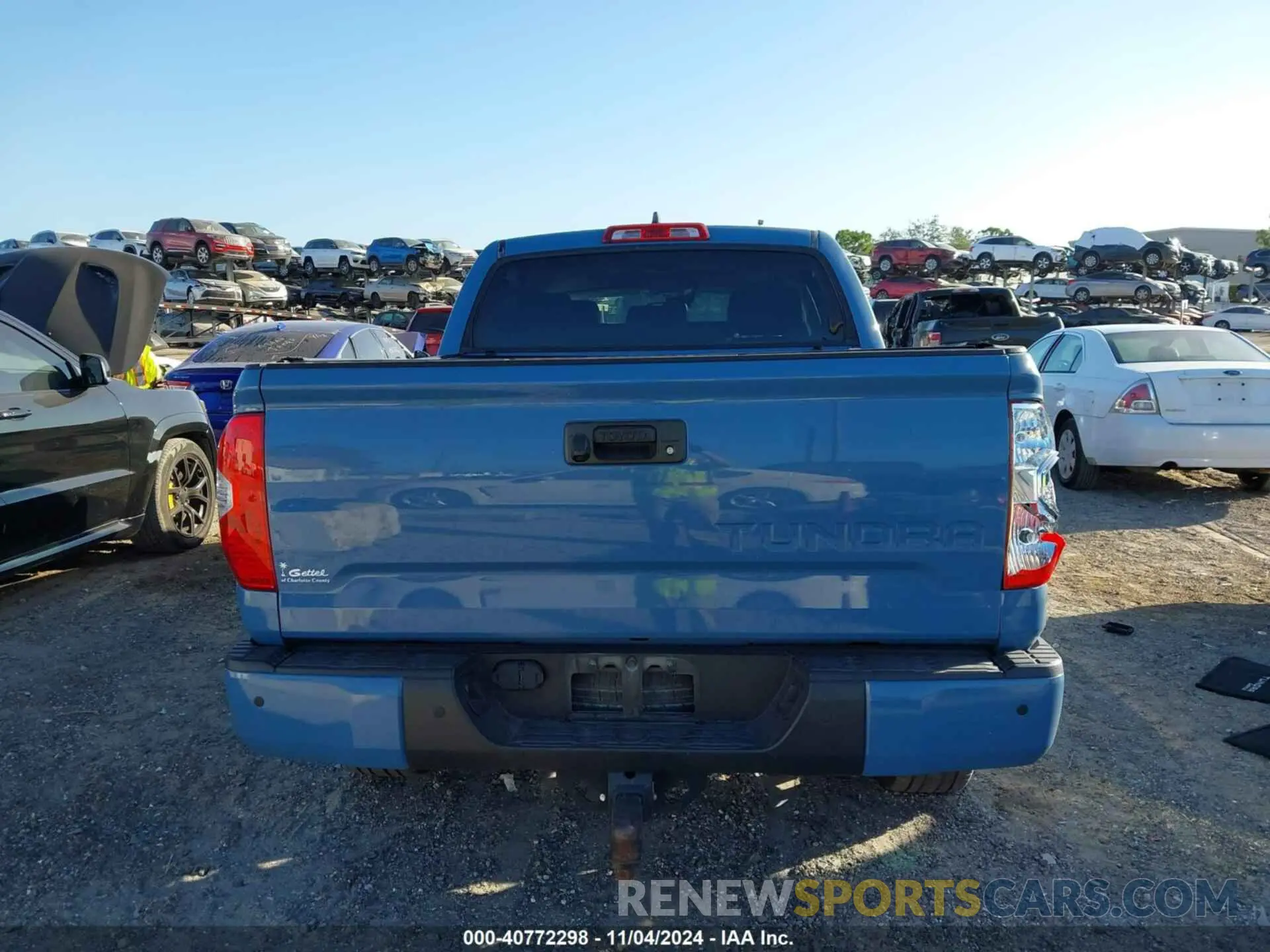 16 Photograph of a damaged car 5TFFY5F18MX275807 TOYOTA TUNDRA 2021