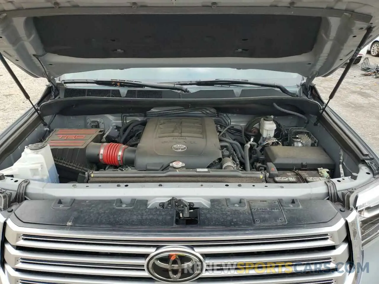11 Photograph of a damaged car 5TFFY5F19MX292163 TOYOTA TUNDRA 2021