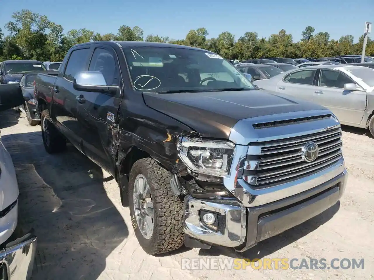 1 Photograph of a damaged car 5TFGY5F11MX295692 TOYOTA TUNDRA 2021