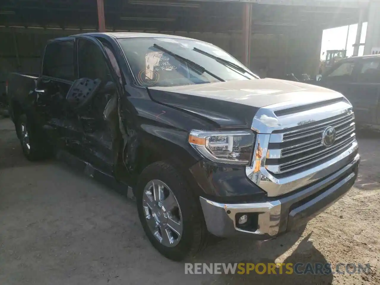 1 Photograph of a damaged car 5TFGY5F1XMX282357 TOYOTA TUNDRA 2021