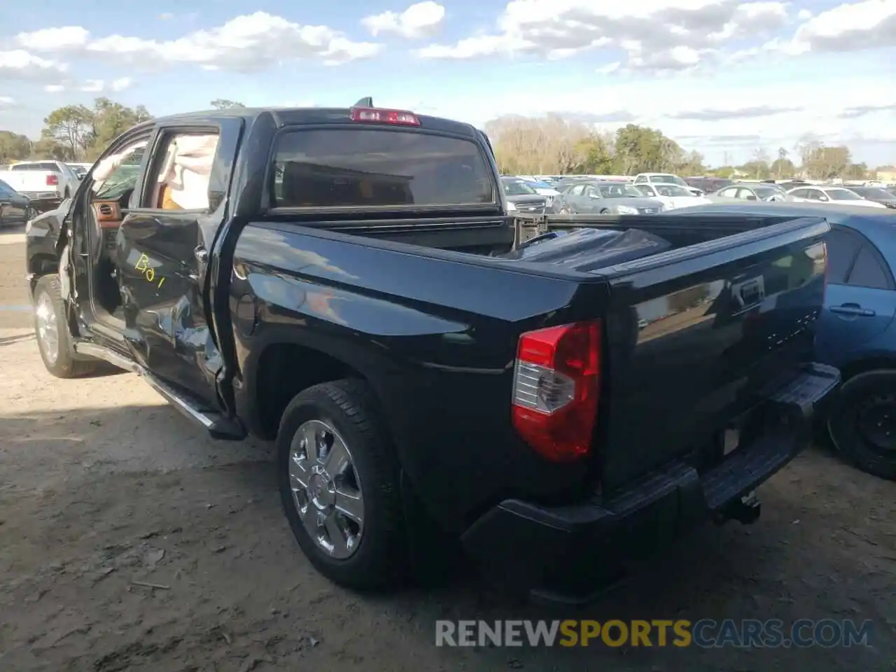 3 Photograph of a damaged car 5TFGY5F1XMX282357 TOYOTA TUNDRA 2021